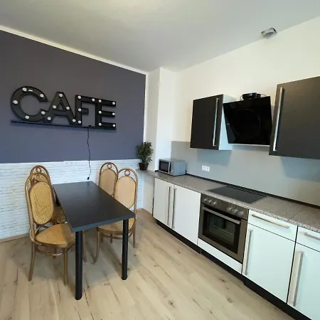 Apartment Joanna - Ma Rheinau 2 *